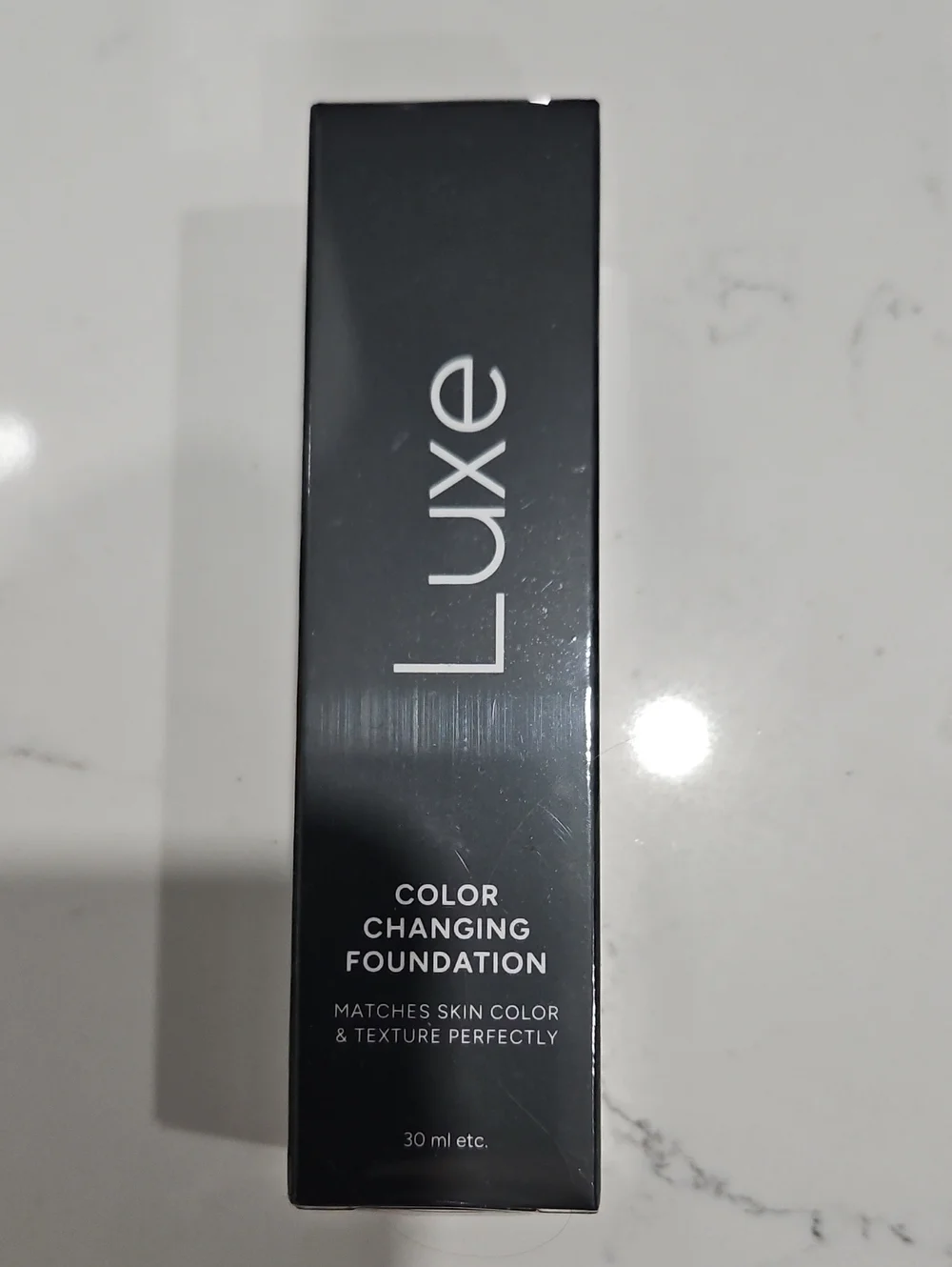 Luxe Color Changing Foundation - 02 Medium